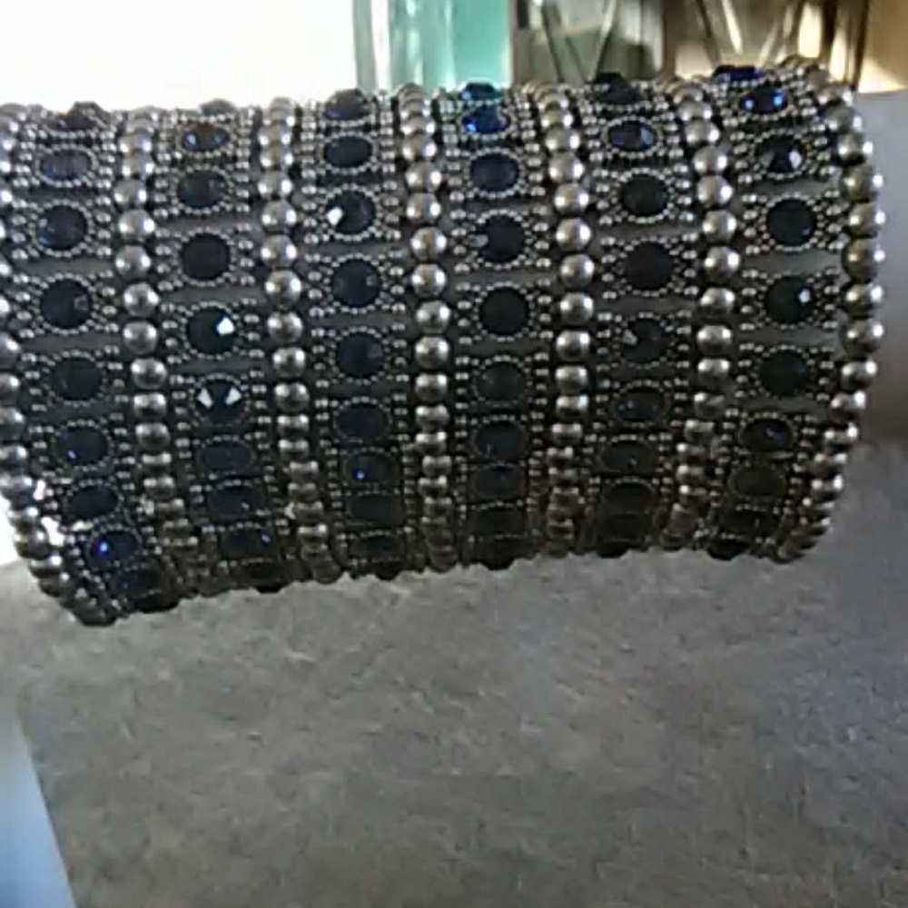 Assorted statement cuff bracelets - Picture 2 of 4